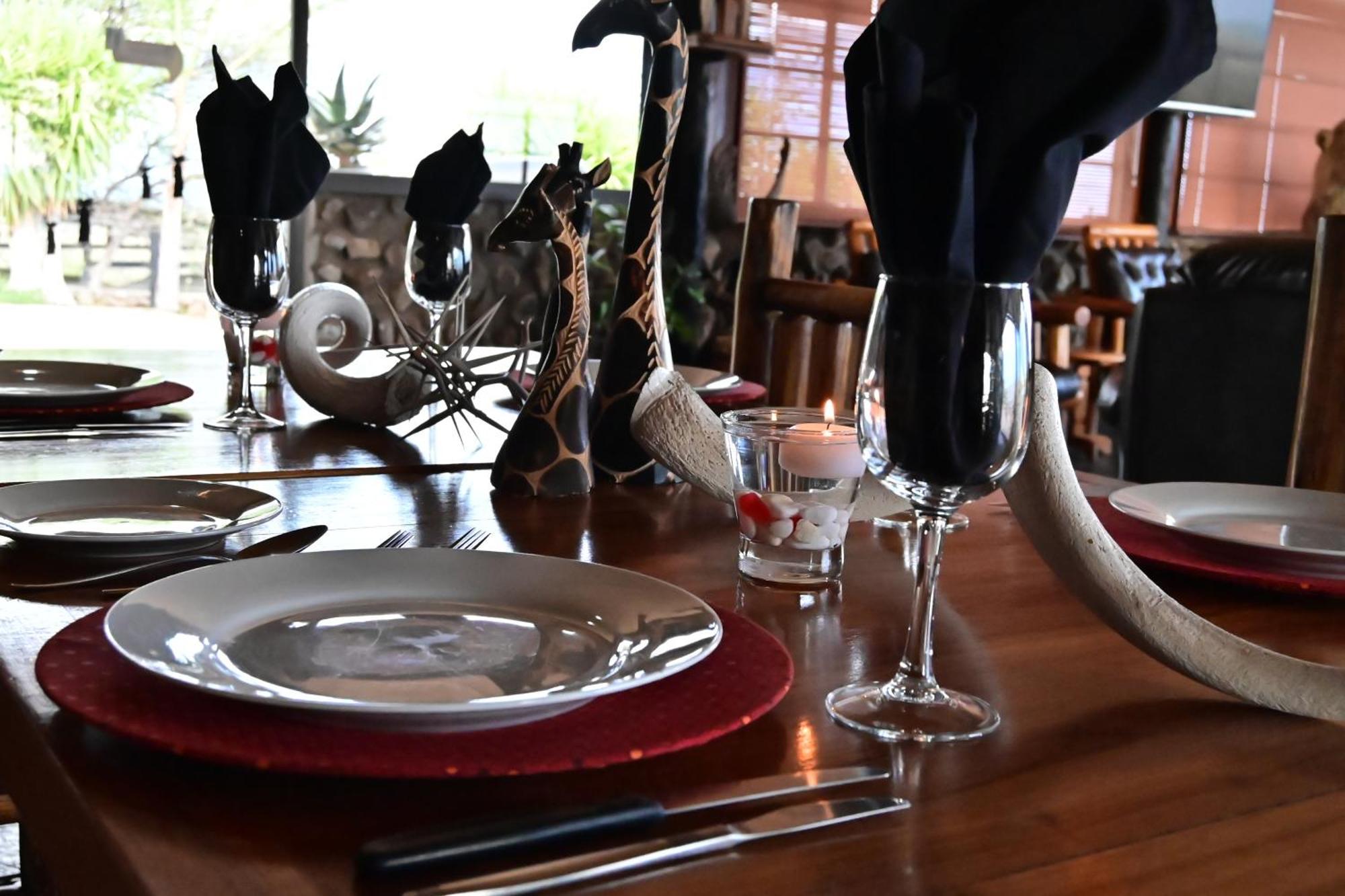 Aloegrove Safari Lodge Очиваронго Экстерьер фото